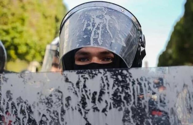 Tunisie : Hichem Mechi salue “le professionnalisme” des forces de l’ordre au cours des dernières manifestations