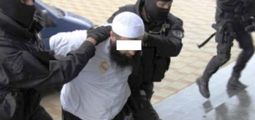 Tunisie – Arrestation d’un takfiriste qui projetait de poignarder des policiers