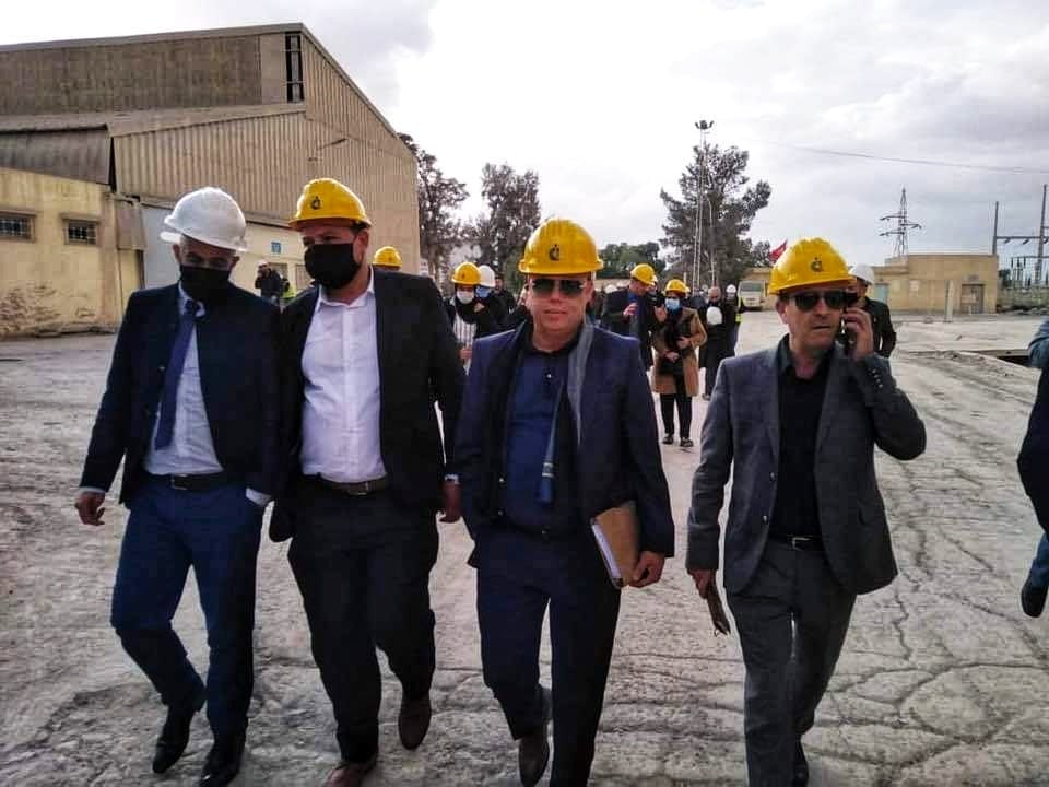 Tunisie-Kef: Des membres de la commission des Finances en visite à la Société de Ciment d’Oum El Kelil [photos]
