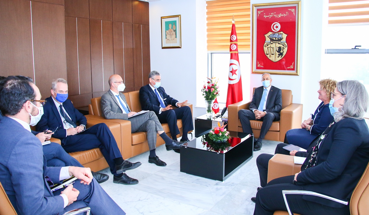 Tunisie[PHOTOS]: Le ministre des Technologies de la Communication reçoit une délégation de la Banque Mondiale
