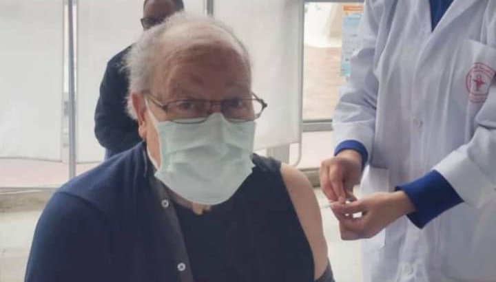 Tunisie-Coronavirus : Mustapha Ben Jaafar reçoit la première dose du vaccin