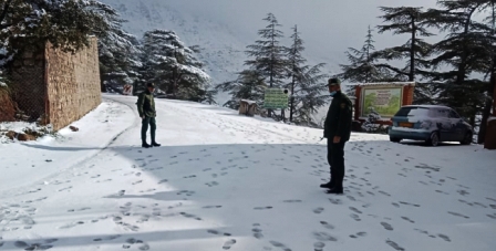 Une vague de froid et de la neige envahissent l’Est algérien