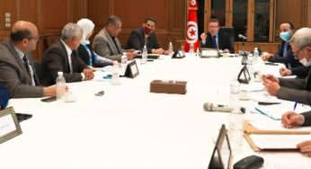Tunisie: Réunion entre le Ministre des Domaines de l’État par intérim et le Gouverneur de Gafsa