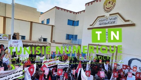 Tunisie – L’UGTT annonce avoir évacué les protestataires des sites de production du phosphate