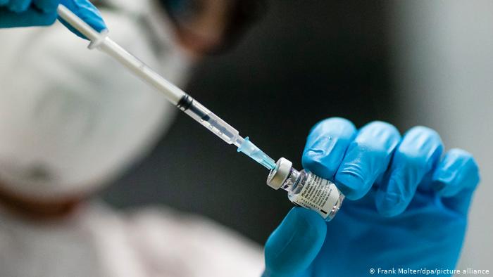 Tunisie: La Banque Mondiale débloque 100 millions de dollars pour l’acquisition des vaccins