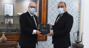 Tunisie: La situation socio-économique du pays objet d’une réunion entre Hichem Mechichi et Marouane Abassi