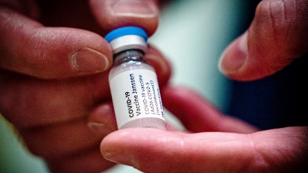 Le vaccin Johnson & Johnson suspendu aux USA et son déploiement reporté en Europe