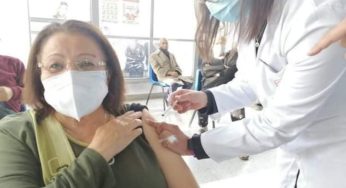 Tunisie: L’actrice Mouna Noureddine reçoit le vaccin anti Covid-19