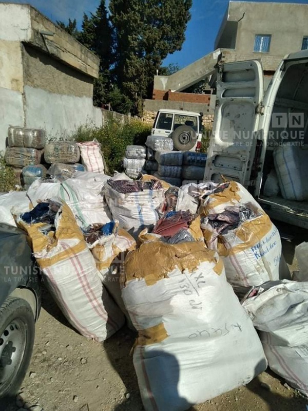 Tunisie-MI : Découverte d’un dépôt rempli de produits de contrebande