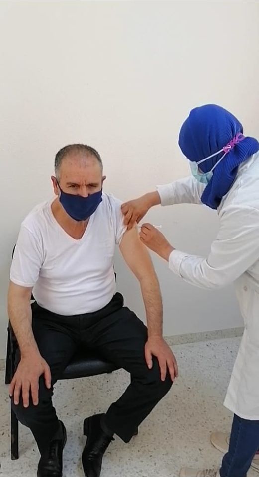 Tunisie: Noureddine Taboubi se fait vacciner contre le coronavirus