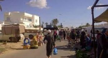 Tunisie [Vidéo]: Le marché hebdomadaire de Médenine ouvert malgré l’interdiction
