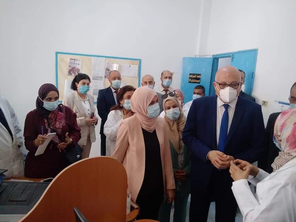 Tunisie-Médenine: Le ministre de la Santé s’engage à réparer les scanners en panne dans tous les hôpitaux de la région