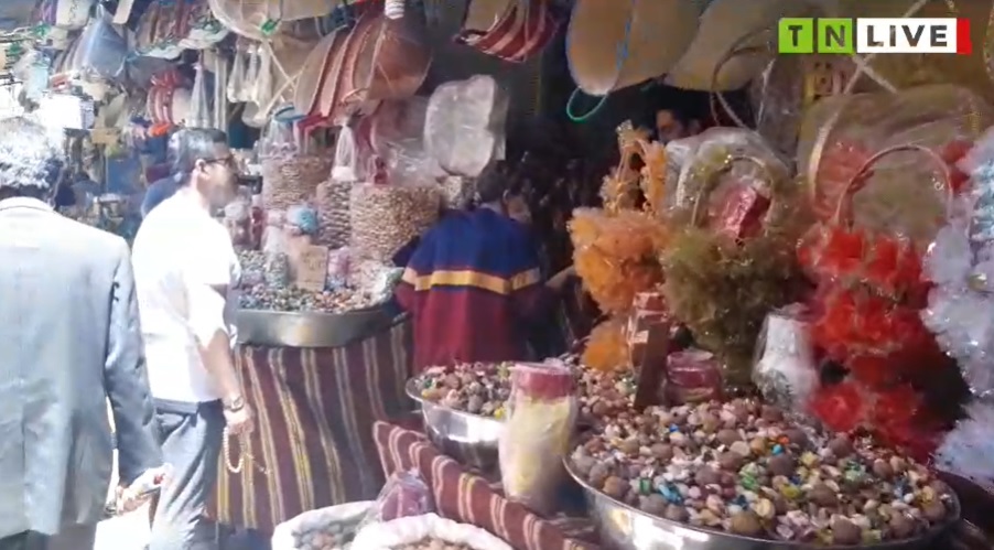 Sousse- Boycott du confinement général [VIDEO]: Les marchands s’installent aux environs du marché de Beb Jdid