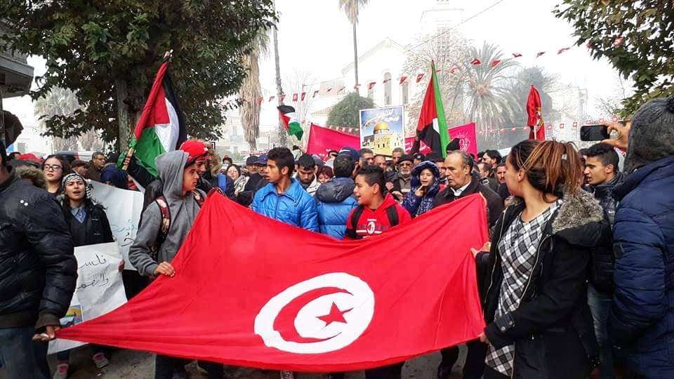 Tunisie-Béja: L’union régionale du travail organise une manifestation en solidarité avec le peuple palestinien