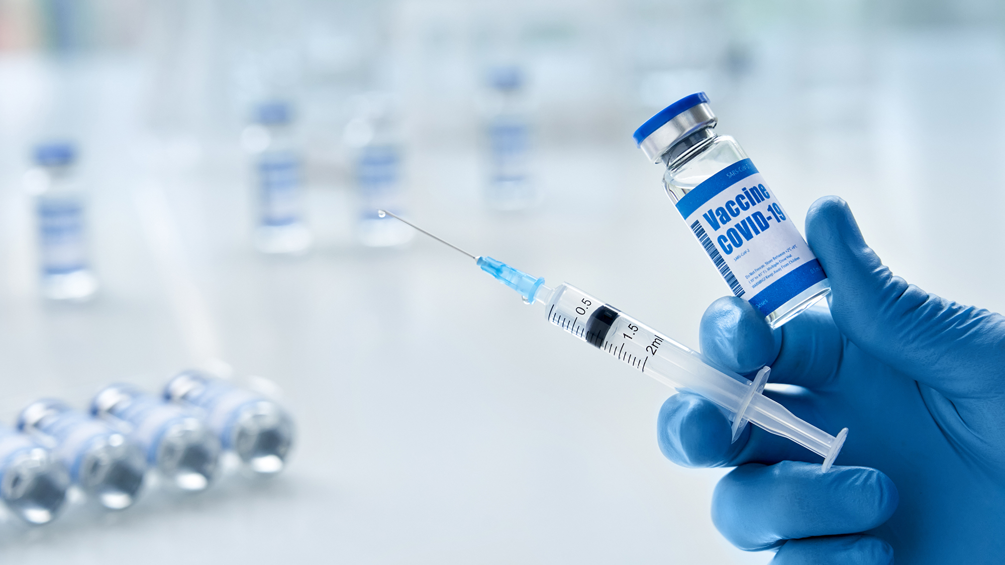 Possibilité d’une 5ème vague: Hechmi Louzir appelle à se faire vacciner contre le Covid-19