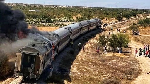 Tunisie: Un train partant de la gare de Tunis prend feu