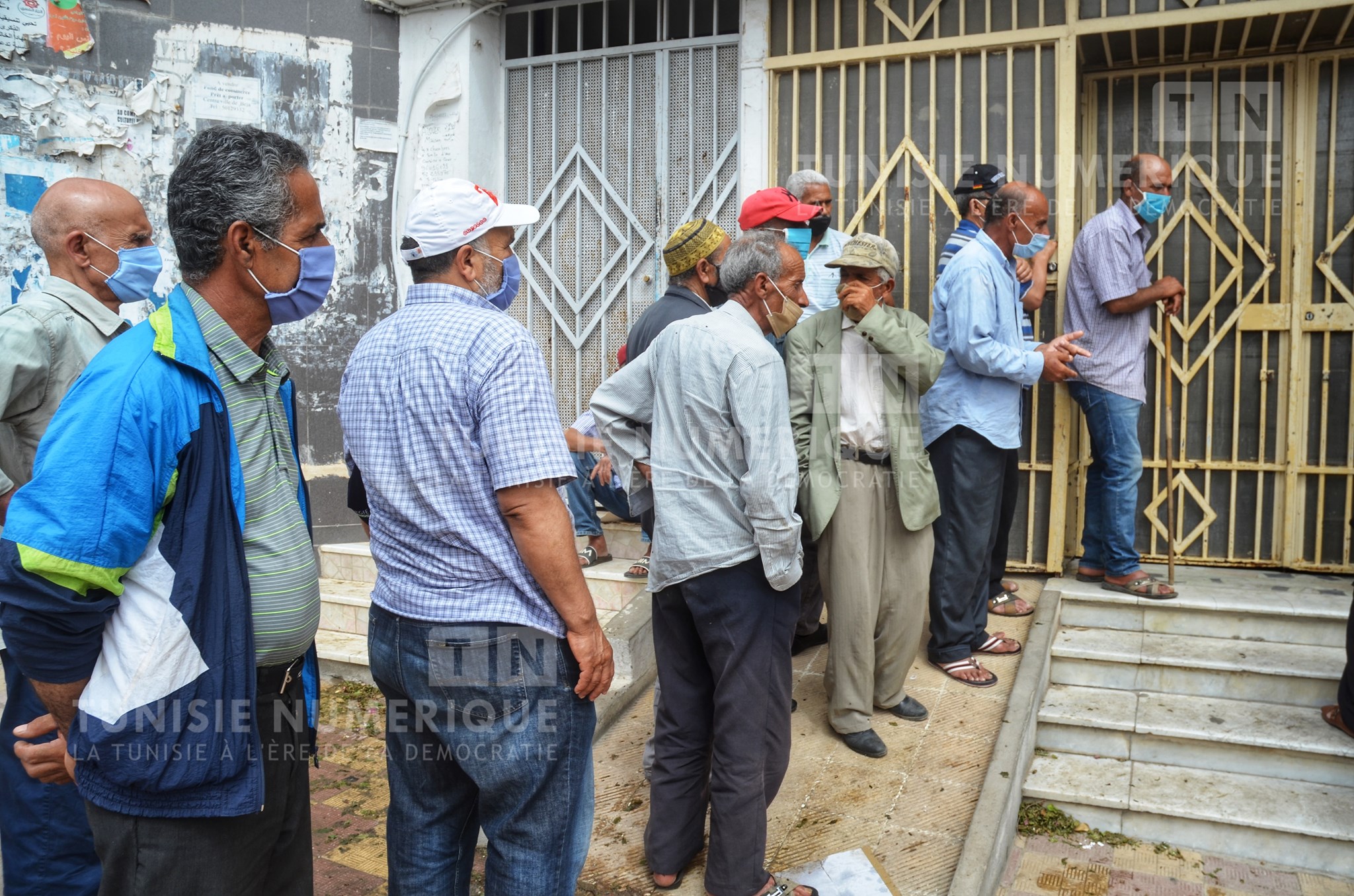 Kairouan: Des habitants protestent suite à la fermeture d’un bureau de poste