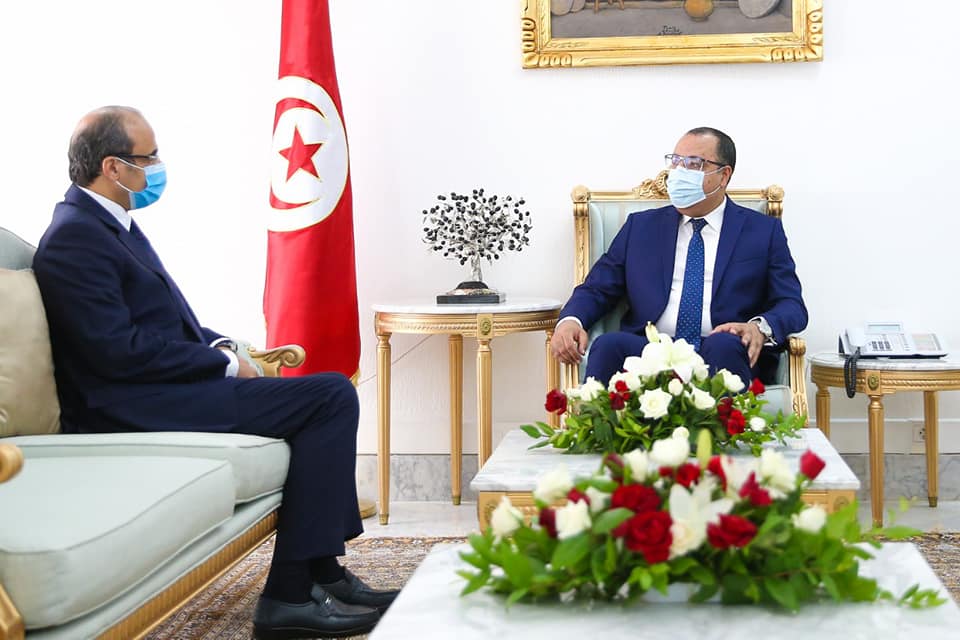 Hichem Mechichi reçoit l’Ambassadeur du Royaume d’Arabie Saoudite en Tunisie