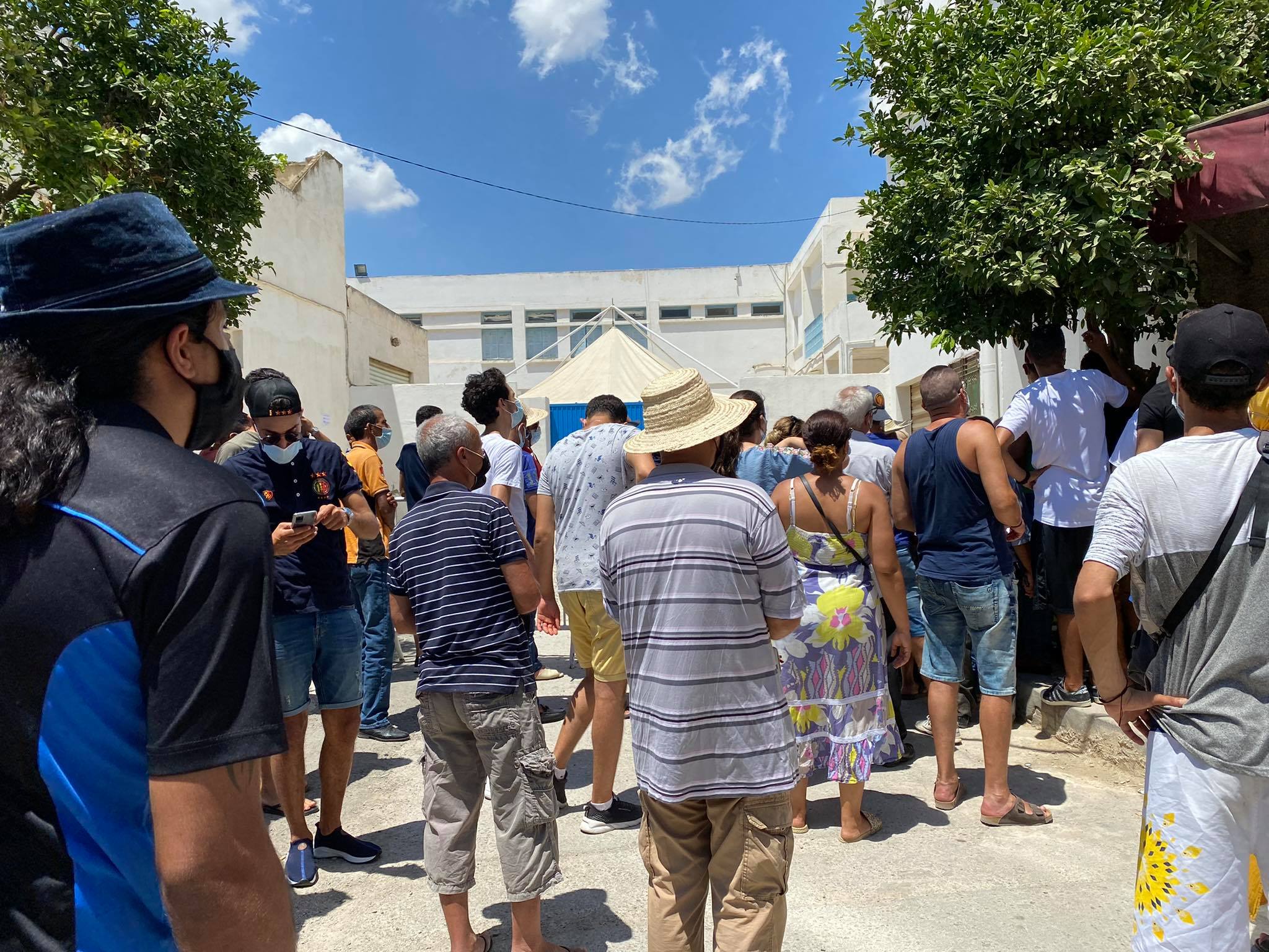 Tunisie-Nabeul: Encombrement devant le centre de vaccination [Photos]