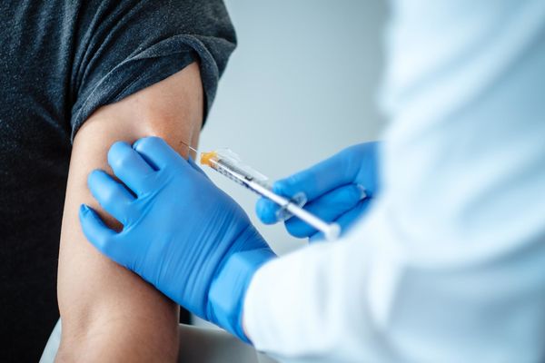 Ministère de la Santé appelle les personnes à risque et les professionnels de la santé à se faire vacciner