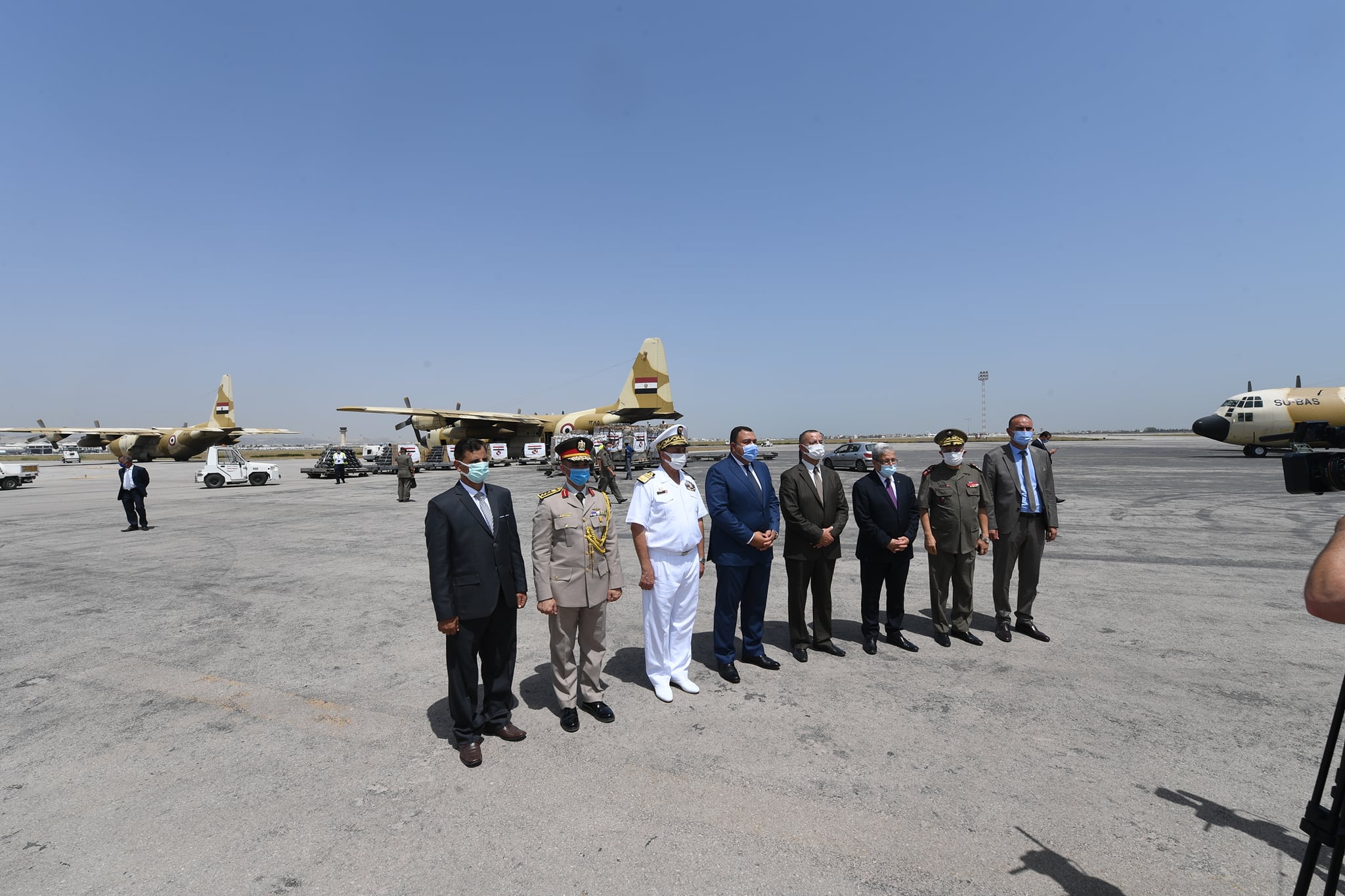 Don égyptien : 3 avions militaires chargés de matériel médical [Photos]