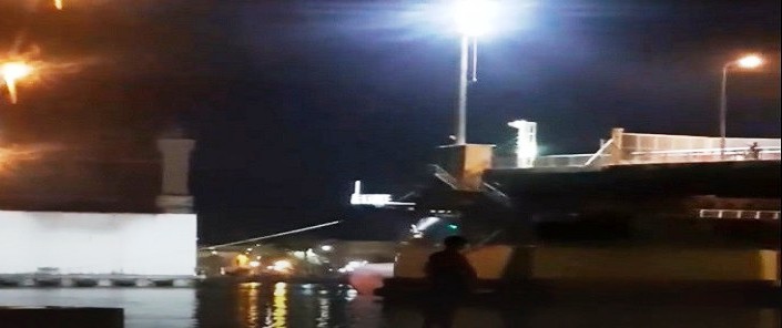 Tunisie – Bizerte : Panique après qu’un navire ait heurté la structure du pont mobile