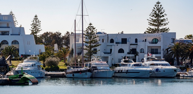 Tunisie – Enlèvement d’un Yacht sous séquestre judiciaire du port d’El Kantaoui