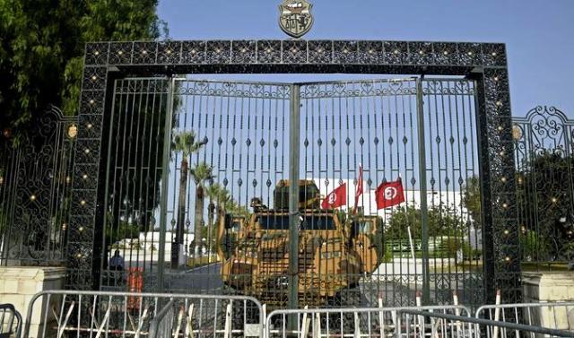 Tunisie – Repositionnement de l’armée : Renforcement de la sécurité autour du siège de l’ARP
