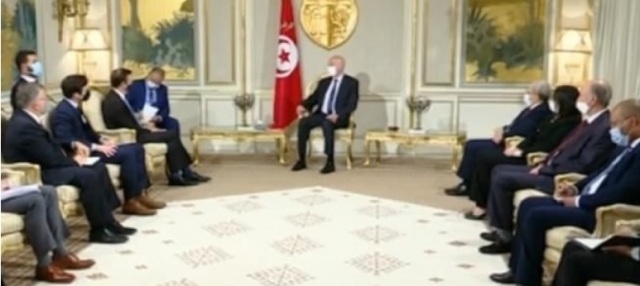 Tunisie – VIDEO : Kaïs Saïed reçoit une délégation parlementaire américaine