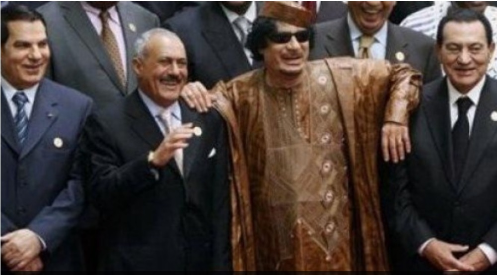 Ephéméride – 20 octobre 2011 : Les rebelles islamistes assassinent Mouammar Khadafi