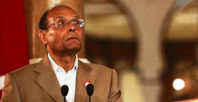 Tunisie – Le syndicat du corps diplomatique appelle au retrait du passeport diplomatique de Moncef Marzouki