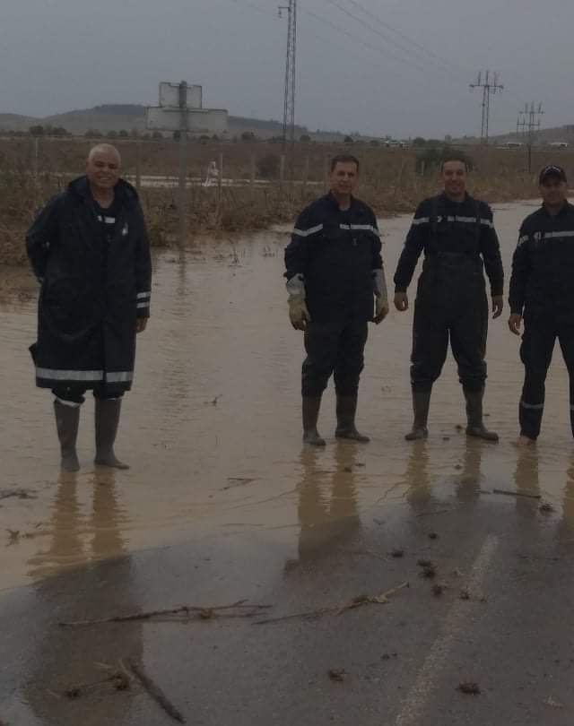 Béja-Intempéries [PHOTOS] : La Protection Civile intervient