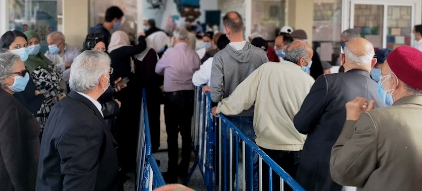 Tunisie – C’était la foire ce mercredi dans les centres de vaccination anti covid !