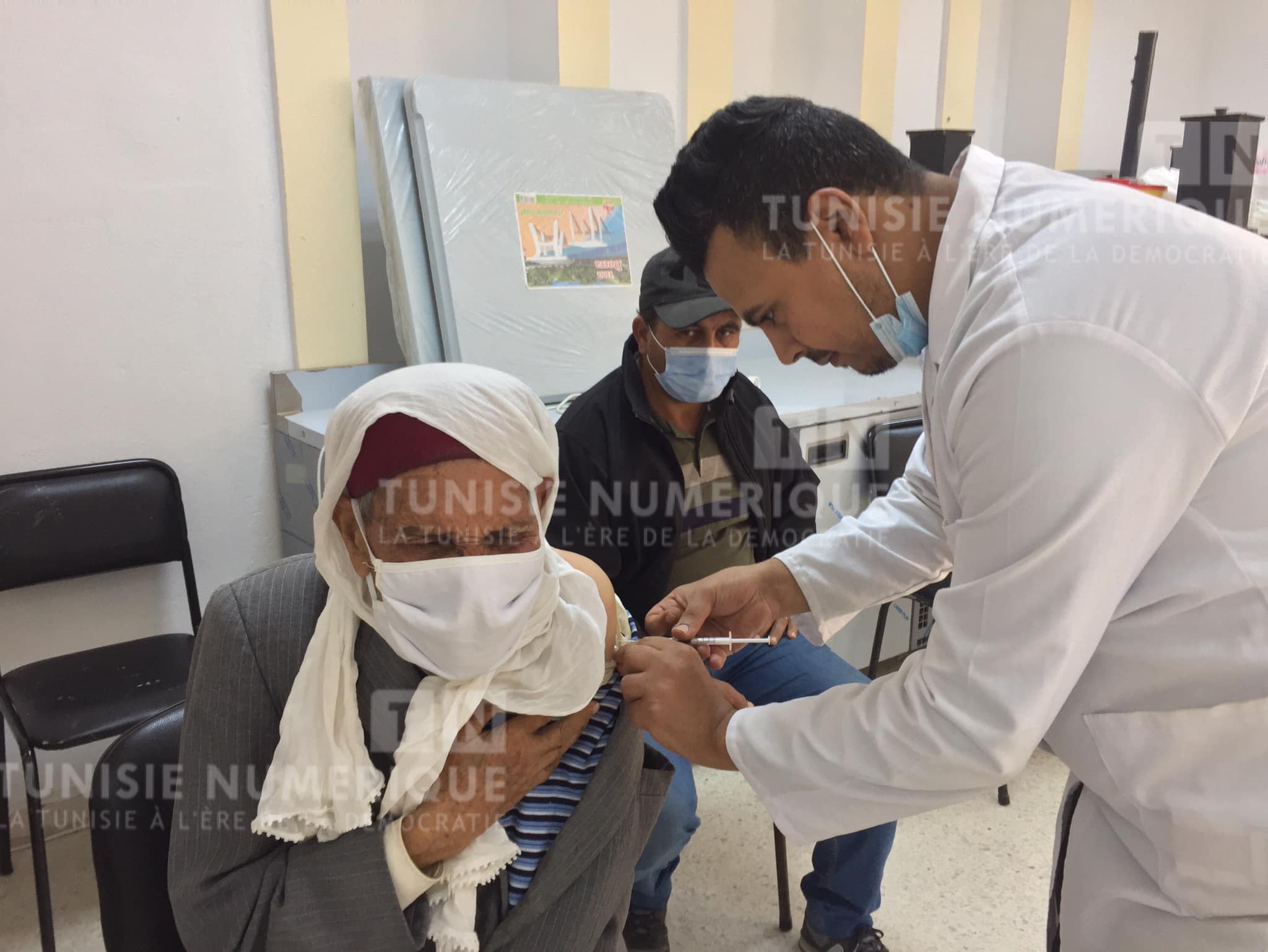 Tunisie-Covid: 6.381.996 personnes entièrement vaccinées