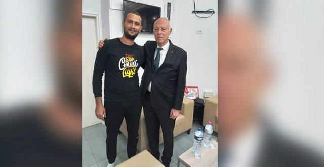 Tunisie – Kaïs Saïed rend visite au blessé de la révolution Yosri Zrelli