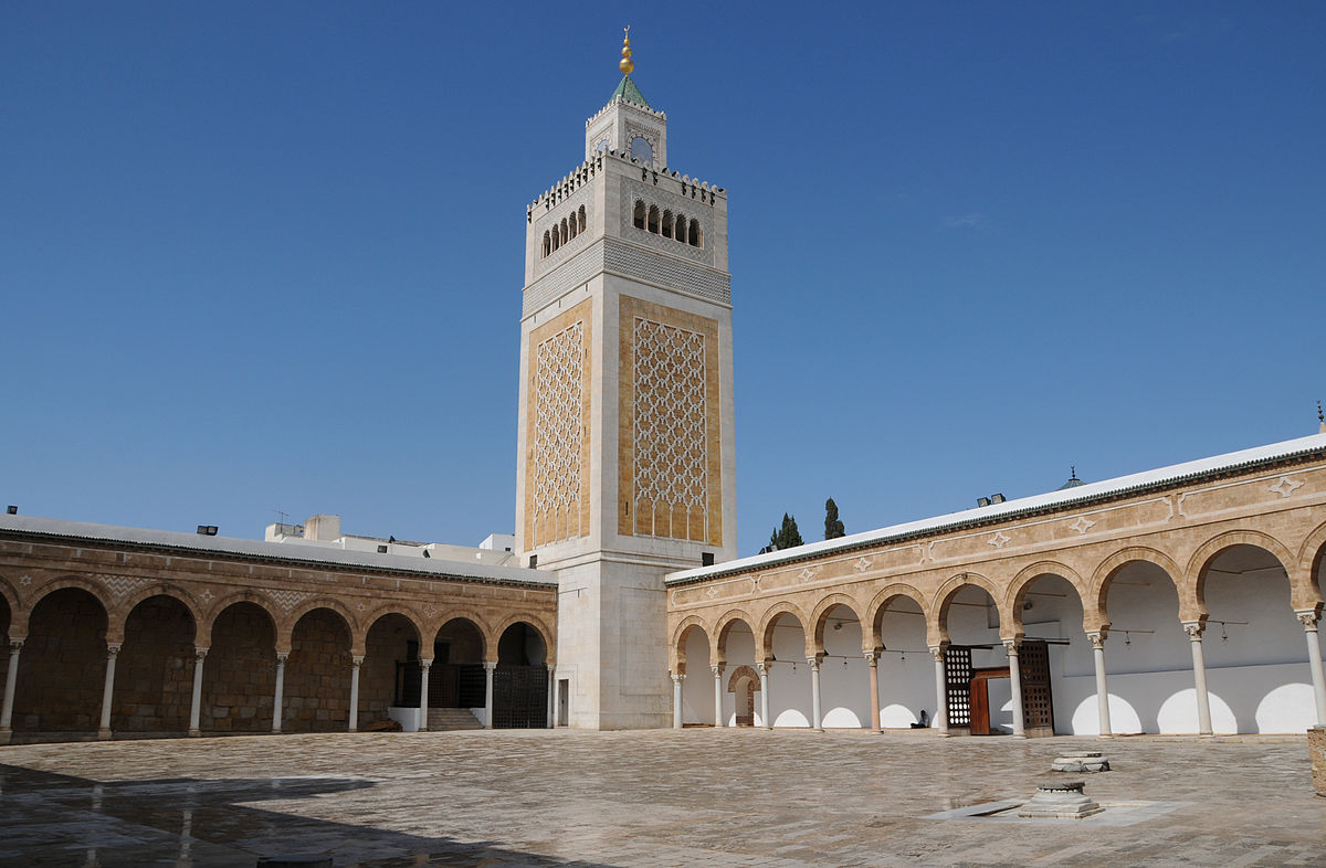 Le ministère des Affaires religieuses desserre la vis