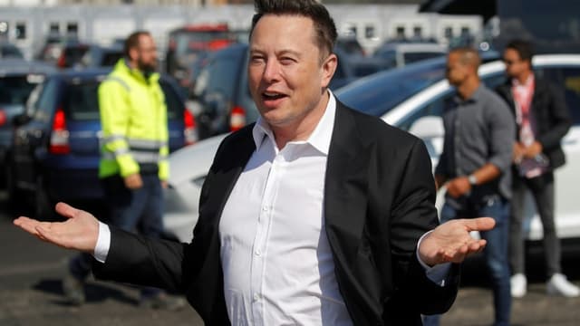 Monde : Elon Musk rachète Twitter !