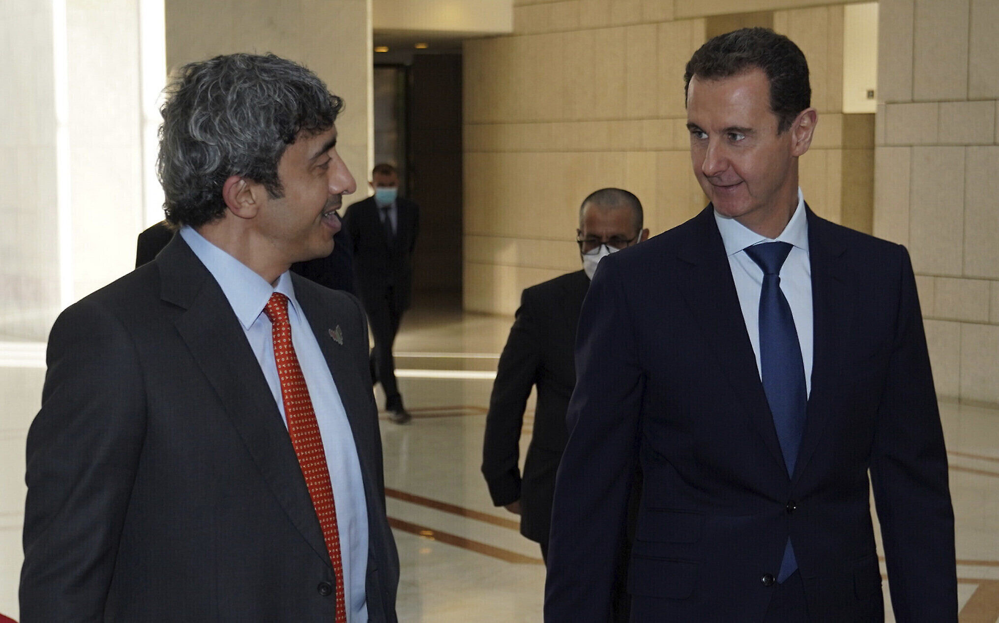 Syrie : Poutine a imposé sa volonté, Al-Assad renoue avec les Emirats arabes