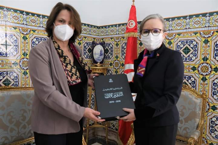 Tunisie : Bouden reçoit le premier rapport sur les travaux du Comité national de lutte contre le terrorisme
