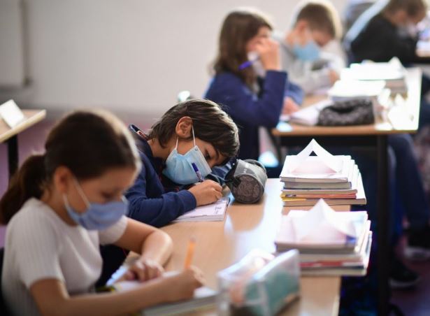 Sousse: Détection de 248 contaminations dans les établissements scolaires en 24H !
