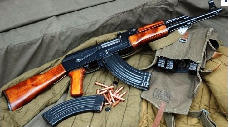 Tunisie – Saisie d’un fusil Kalachnikov, quatre pistolets et un fusil de chasse dans une ferme à El Haouaria