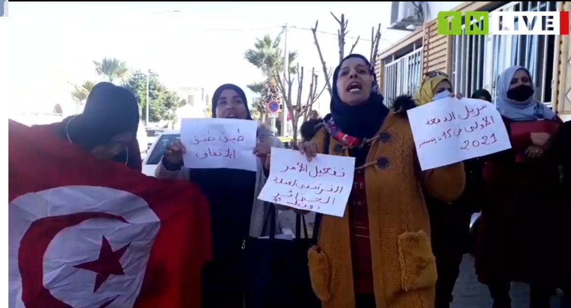 Médenine: Les ouvriers de chantiers protestent [vidéos]