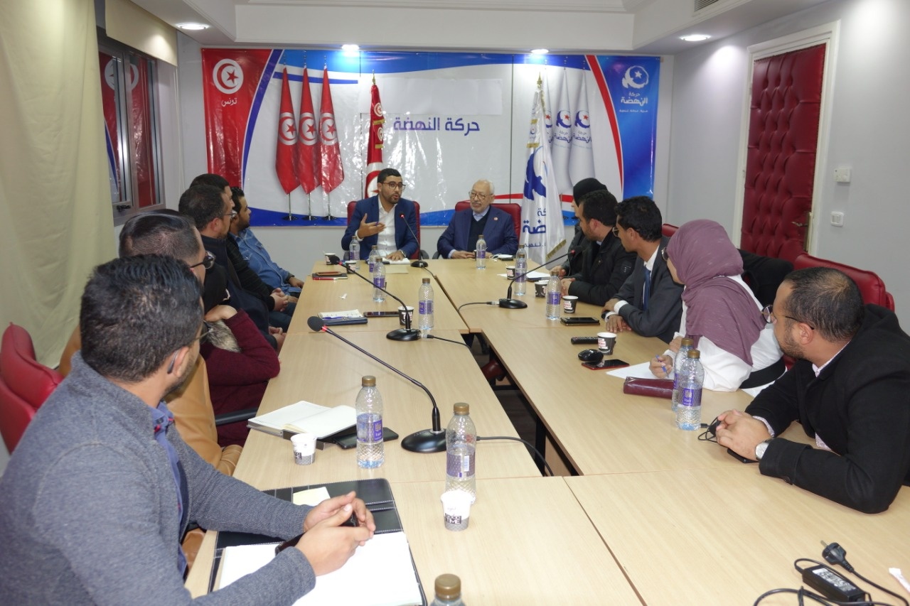 Tunisie: Ghannouchi en réunion avec les jeunes d’Ennahdha
