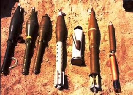 Tunisie – Ben Guerdene : Découverte de roquettes dans une région désertique où s’étaient retranchés des terroristes