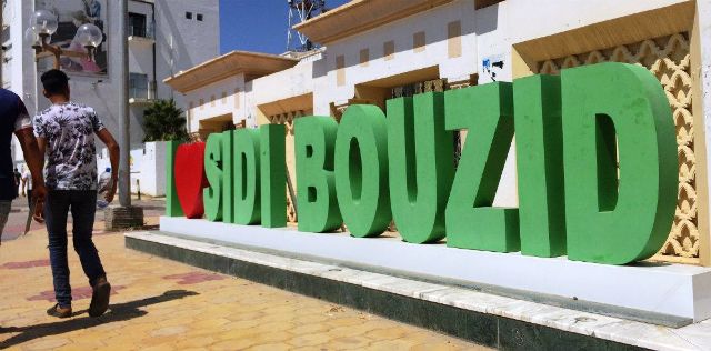 Tunisie – Sidi Bouzid : Arrestation d’un maire et d’un membre du conseil municipal