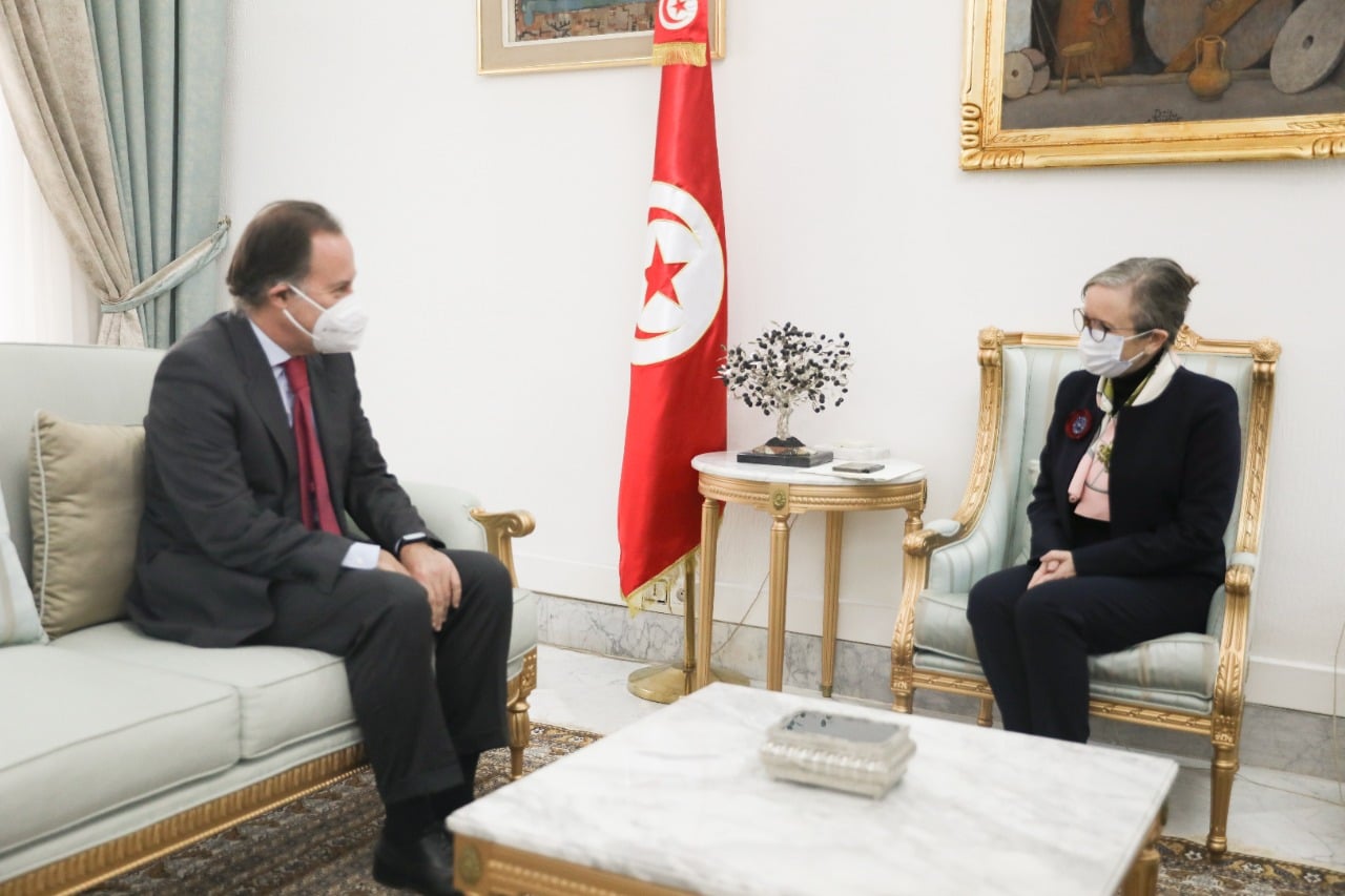 Covid-19: L’Espagne fournit à la Tunisie un lot de vaccins