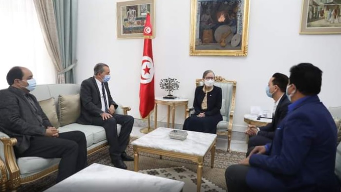 Tunisie : Najla Bouden rencontre des représentants du Syndicat des Télévisions Privées
