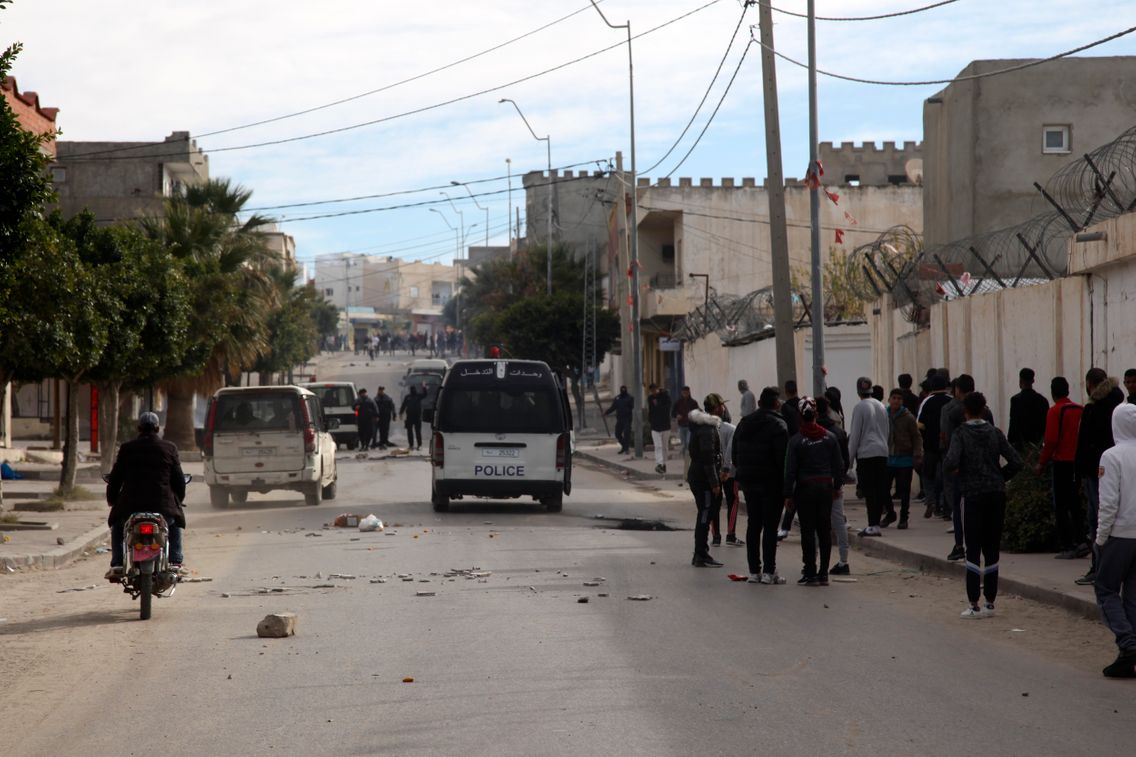 Tunisie – Cherté de la vie : Kaïs Saïed pris en otage par Ennahdha !