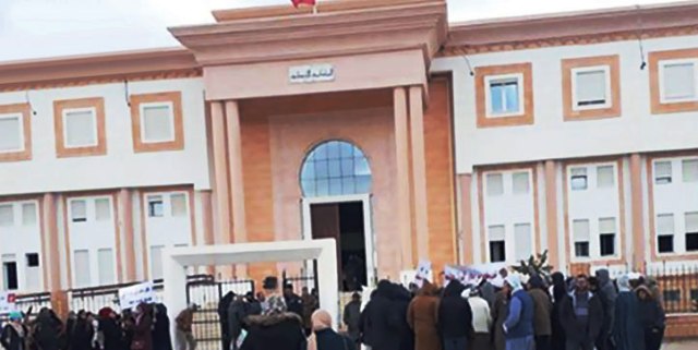 Tunisie – Sidi Bouzid : Mandat de dépôt à l’encontre du policier qui a agressé le directeur d’une école