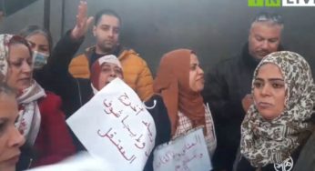 Sousse-Loi°38: Les diplômés chômeurs protestent devant le siège du gouvernorat [Vidéo]